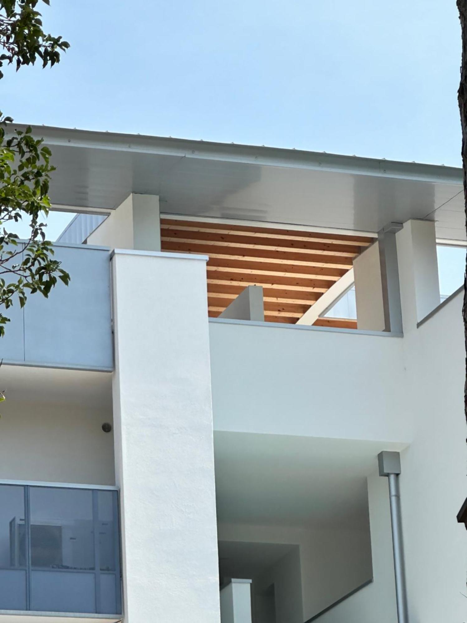 Nuovo Condominio Con Piscina E Garage Бибионе Экстерьер фото